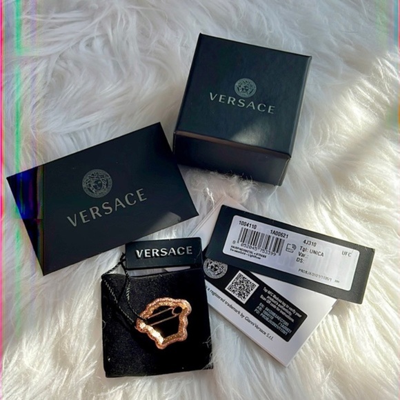 Authentic Gianni Versace Gold Pink Crystal Medusa Hair Clip Box & Cert Card 90s - Picture 3 of 10
